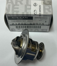 Load image into Gallery viewer, Thermostat Assy SD33(T)
